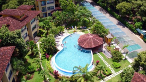 The Oaks Tamarindo Condominiums 200 mbs Internet